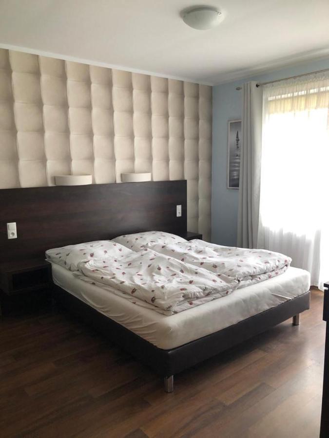 Azzurro Hotel Łukęcin Bagian luar foto