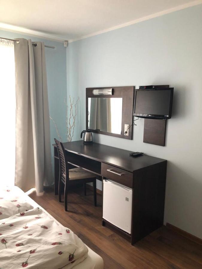 Azzurro Hotel Łukęcin Bagian luar foto